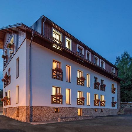 Apartmany Anicka Zelezna Ruda Bagian luar foto